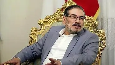 پوشش عجیب علی شمخانی در مراسم افطاری+ عکس