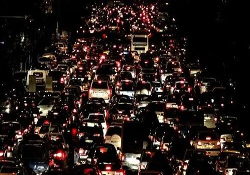 
تمامی محور‌های منتهی به تهران قفل شد
