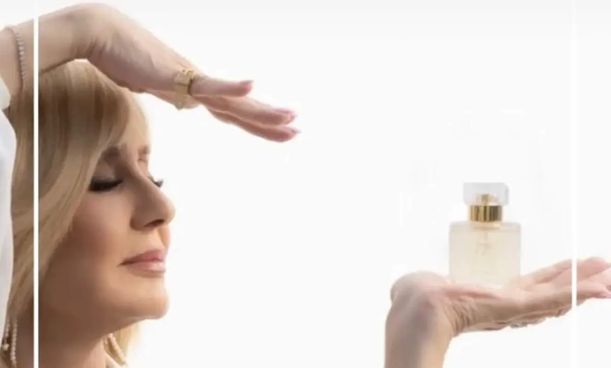 کاسبی گوگوش با عطر زن زندگی آزادی خبرساز شد +تصاویر