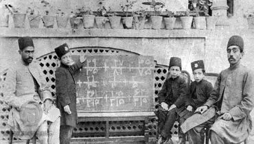 تصویری جالب از فیش حقوقی یک معلم در زمان قاجار