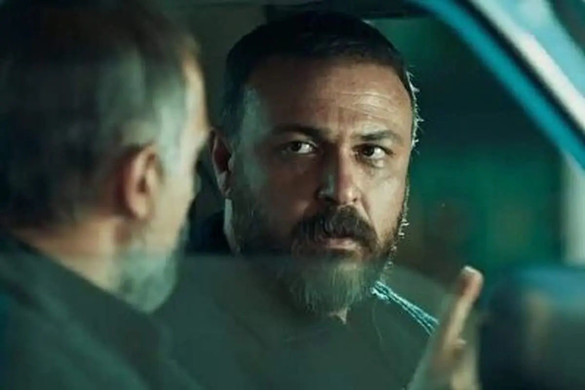 اشتیاق مردم برای دیدن رضا پروانه در یک سینما+ فیلم