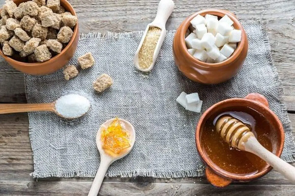 عوارض مصرف بیش از حد شکر و شیرینی
