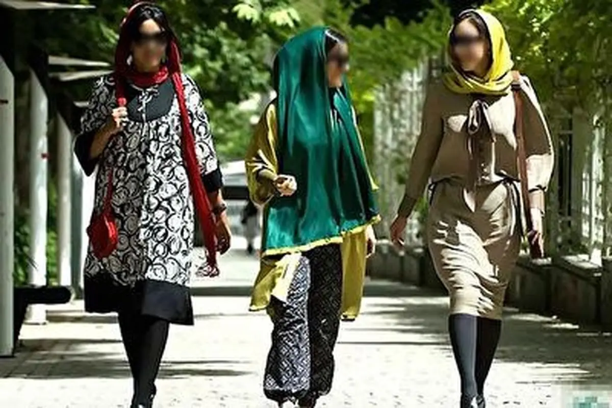 مستند جولان زنان بی حجاب و هنجارشکن به بهانه آزادی پوشش+ فیلم
