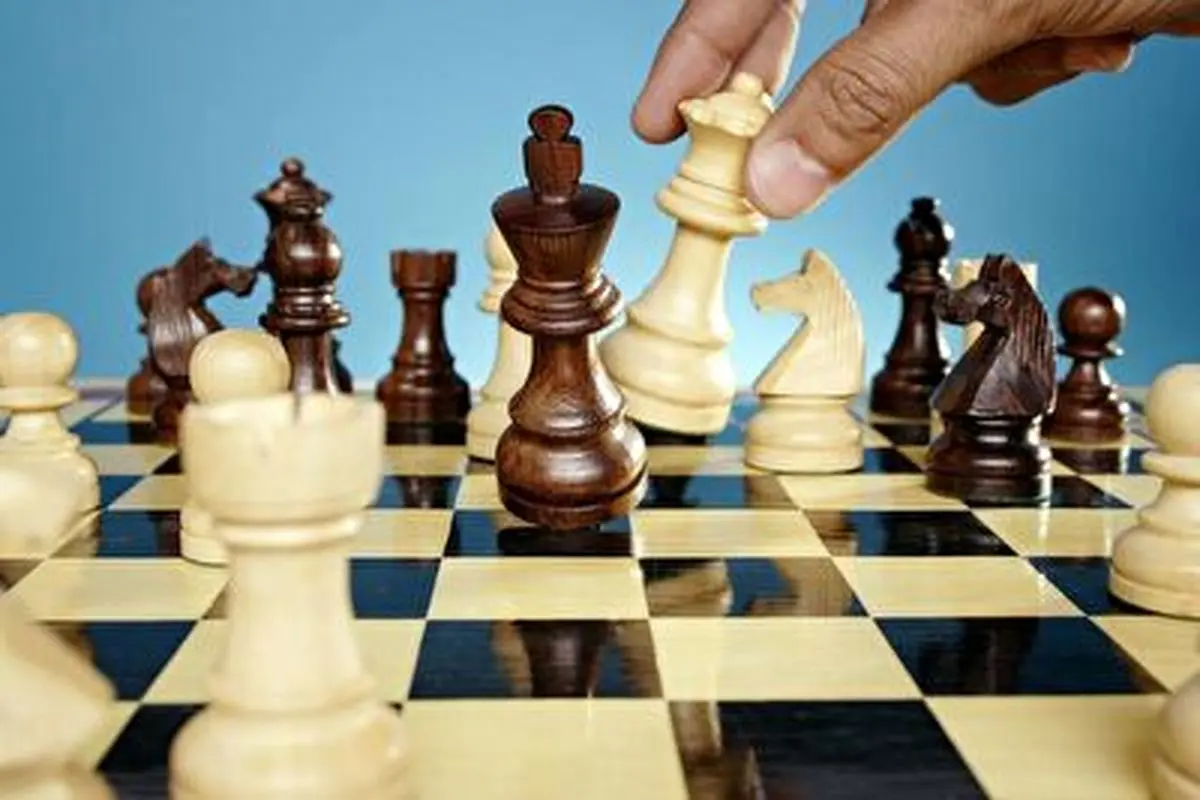 سریع‌ترین پیروزی بازی شطرنج در ۶۰ ثانیه! + فیلم