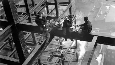 عکس جالب از کارگران در بالای طبقه شصت و نهم ساختمان RCA  نیویورک