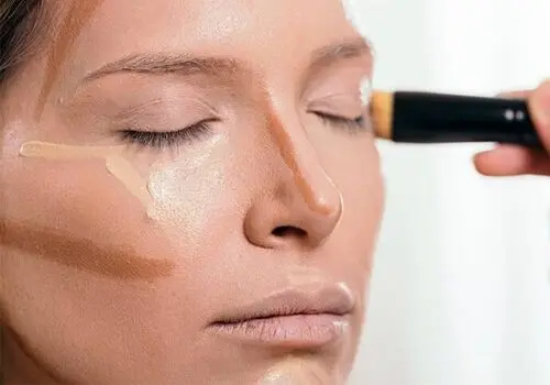 می توانیم با مداد لب آرایش چشم کنیم؟