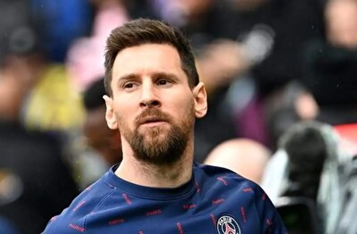 هو شدن لیونل مسی  قبل از شروع بازی! + فیلم