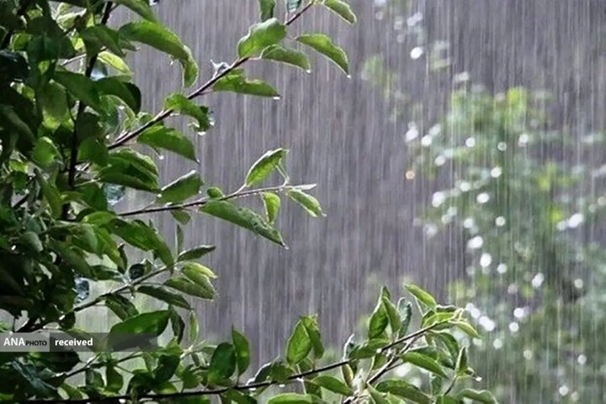 بارش های سیل آسا در ۱۰ استان کشور