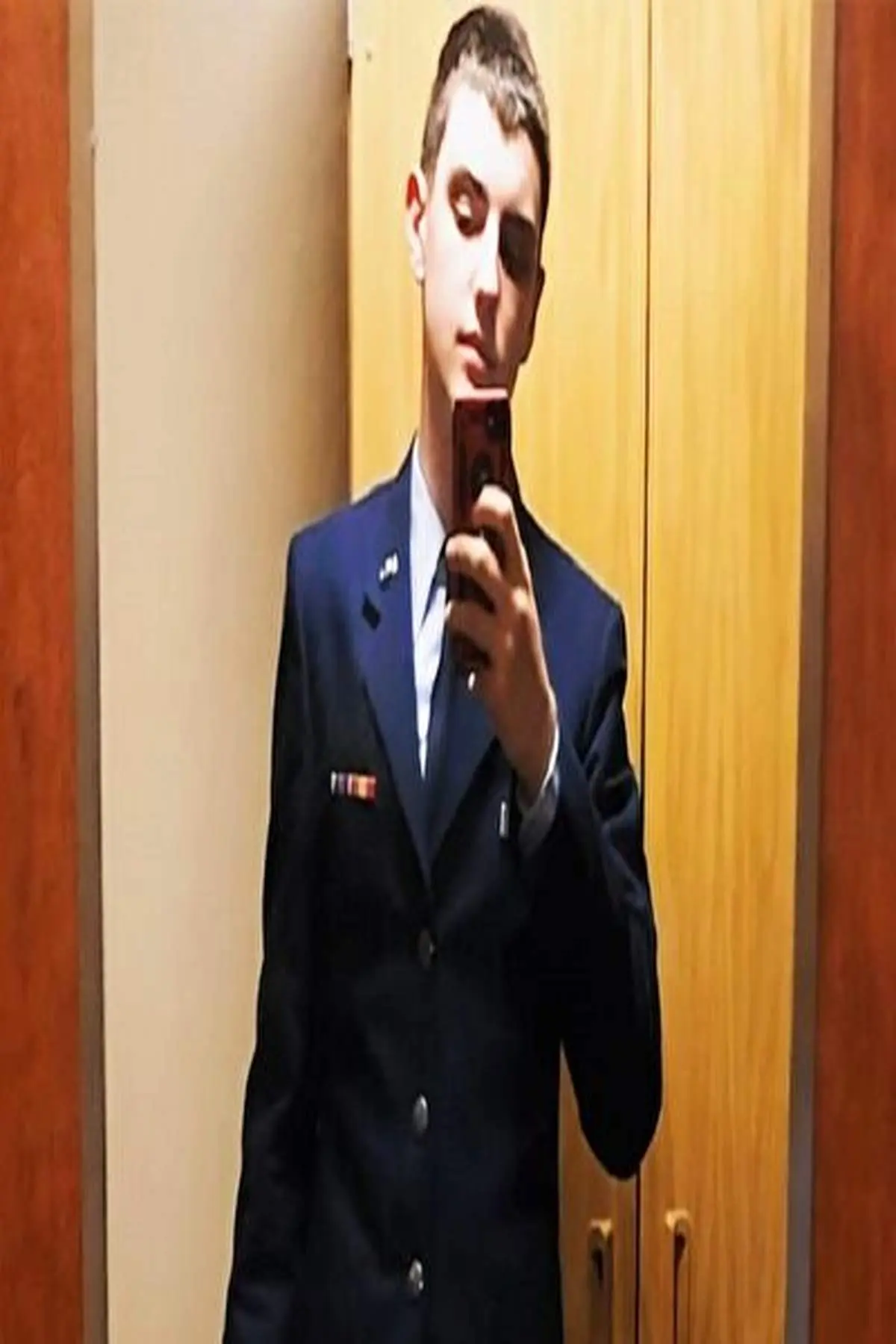 بازداشت متهمی که اسناد اف بی ای را منتشر کرده بود+ فیلم