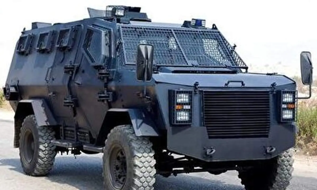 نجات یافتن معجزه وار سرنشینان خودرو زرهی ترکیه در مقابل موشک ضد زره+ فیلم