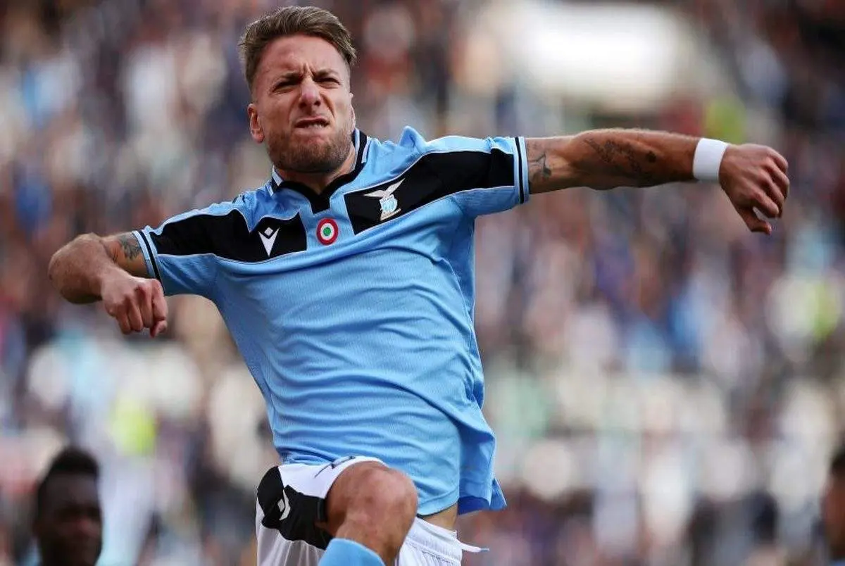 تصادف شدید مهاجم سرشناس فوتبال با تراموا + عکس