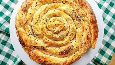 طرز تهیه بورک حلزونی گوشت و قارچ