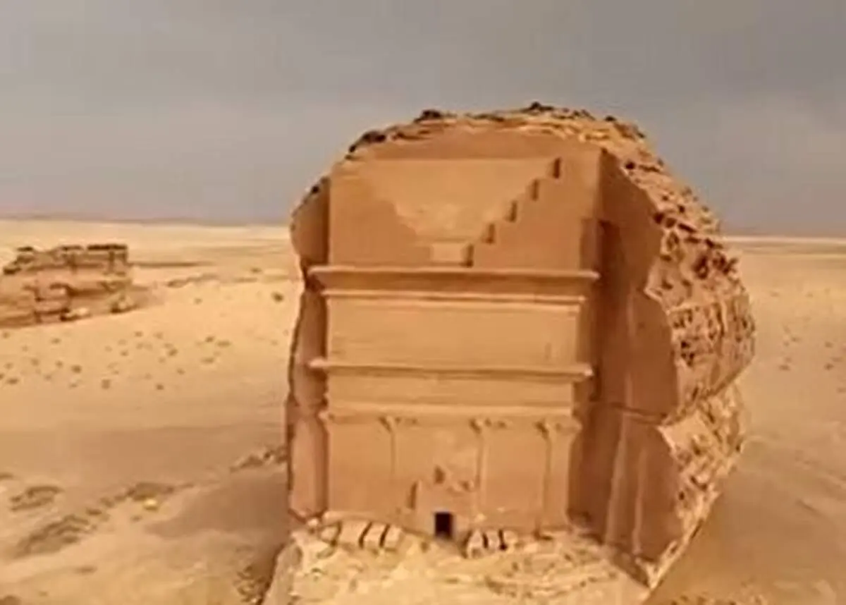 مدائن صالح؛ یک بنای باستانی ۲۰۰۰ ساله در عربستان+ فیلم
