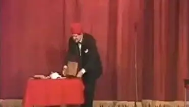 لحظه مرگ کمدین ولزی حین اجرای زنده+ فیلم (۱۶+)