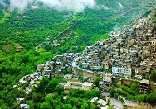 برگزاری مراسم پیرشالیار زیر بارش بی امان برف+ فیلم
