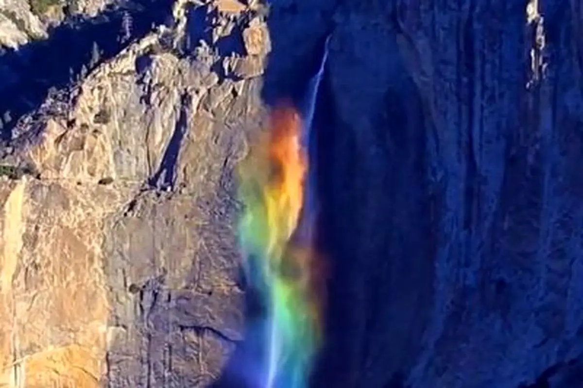 آبشار زیبای رنگین کمان+ فیلم