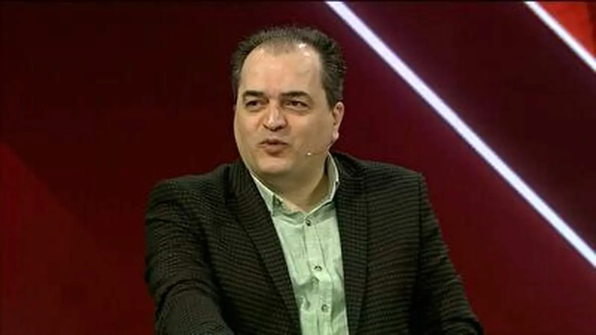 توهین نژادی عجیب پیمان یوسفی حین گزارش بازی بایرن!+فیلم