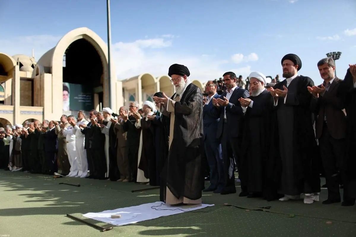 اقامه نماز عید فطر به امامت رهبر معظم انقلاب ساعت ۸ صبح