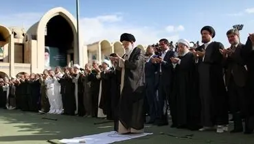 اقامه نماز عید فطر به امامت رهبر معظم انقلاب ساعت ۸ صبح