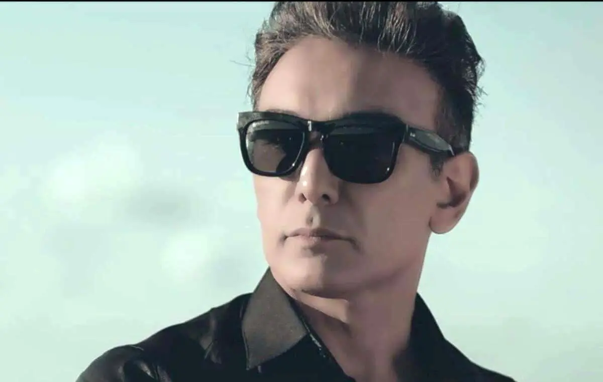 عکس های زیر خاکی از حضور شادمهر در سیرک «خلیل عقاب»