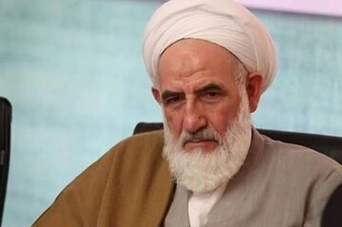 تصویری از آیت الله سلیمانی کنار حاج قاسم
