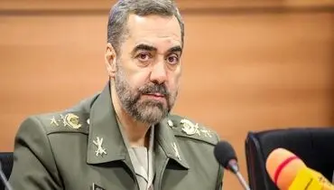 وزیر دفاع وارد «دهلی نو» شد+ عکس