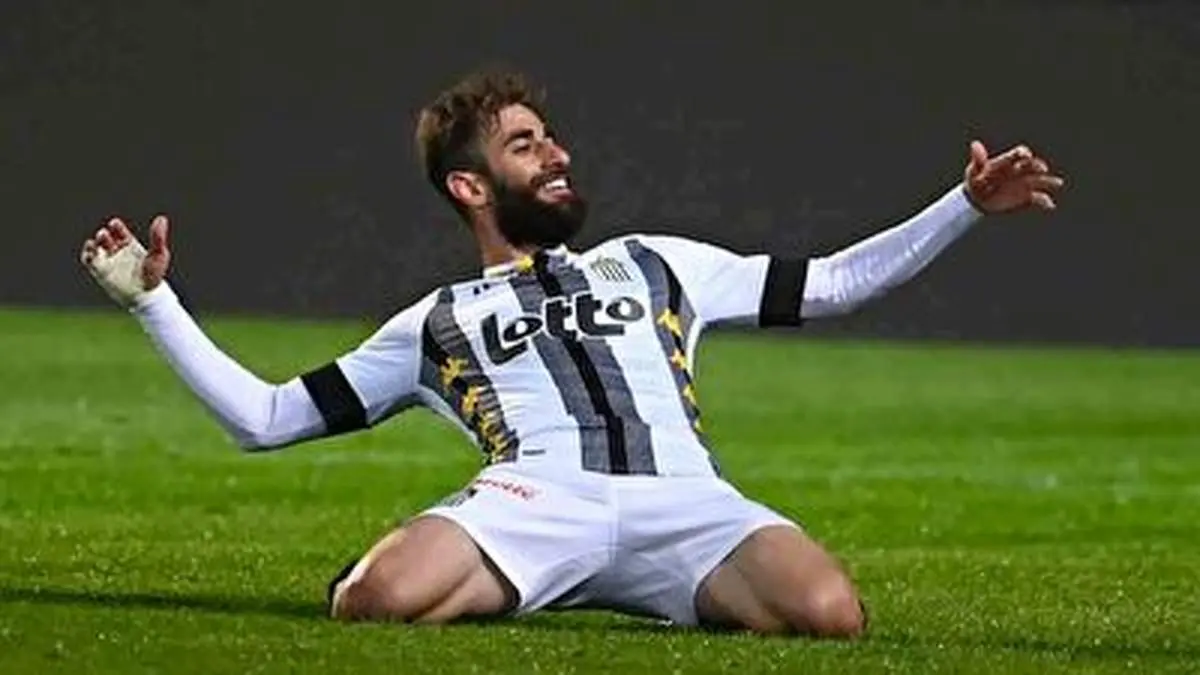 لایی دیدنی قلی زاده به بازیکن تیم ملی آمریکا+ فیلم