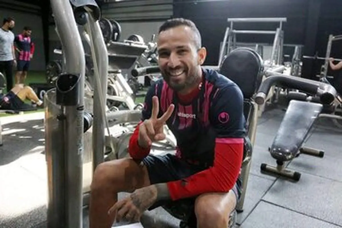 ماجرای فسخ مهاجم پرسپولیس چه بود؟