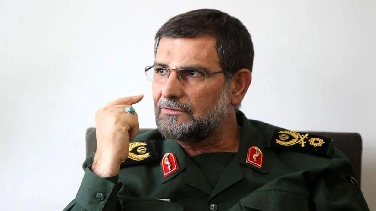 هشدار فرمانده نیروی دریایی سپاه به آمریکایی‌ها: سریع‌تر منطقه خلیج فارس را ترک کنید