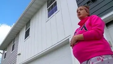 نجات لحظه آخری پسر ۲ ساله آویزان از پنجره توسط زن باردار+ فیلم