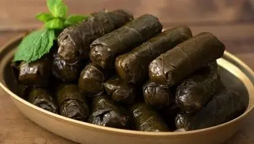 چه سبزی برای دلمه بریزیم؟