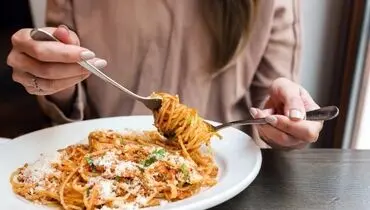 چطور باکلاس غذا بخوریم؟