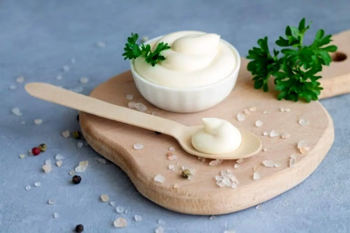 اشتباه اکثر خانم‌ها در طرز تهیه سس بشامل