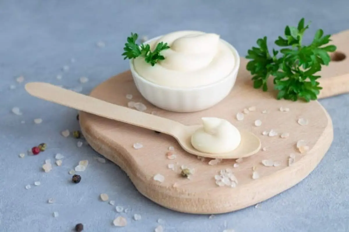 اشتباه اکثر خانم‌ها در طرز تهیه سس بشامل