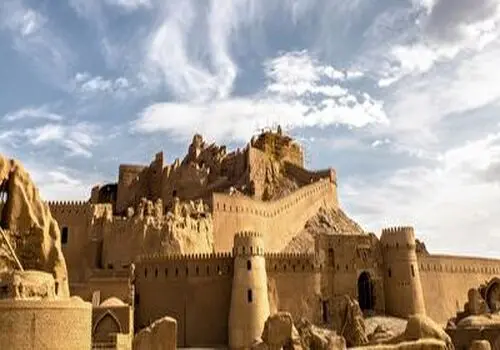 راهکار معماری ایرانی در طراحی بدون وجود کولر + فیلم