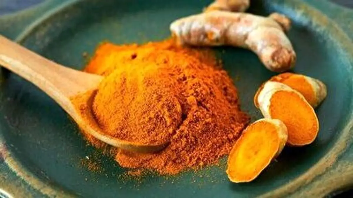 بادیدن این فیلم بازم زردچوبه تقلبی می خرید؟!