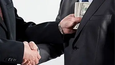 لحظه دستگیری دو کارمند سعودی حین دریافت رشوه!+ فیلم