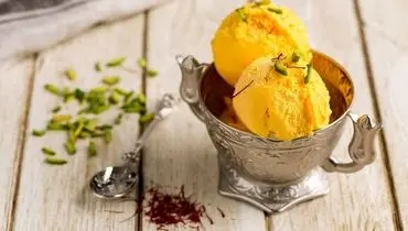 طرز تهیه بستنی سنتی زعفرانی