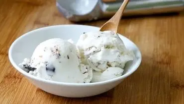 هر ۱۰۰ گرم ماست چقدر کالری دارد ؟