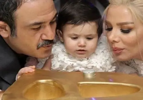 جشن تولد ۳۹ سالگی سیاوش خیرابی که سانسور شد!+ عکس