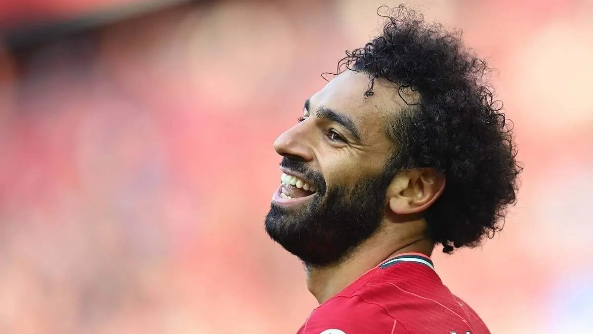 حجاب همسر محمد صلاح در آنفیلد+ عکس