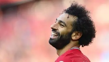 حجاب همسر محمد صلاح در آنفیلد+ عکس