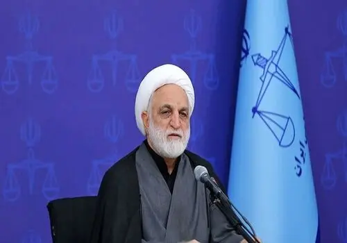 رئیس قوه قضاییه با آیت‌الله سبحانی دیدار کرد