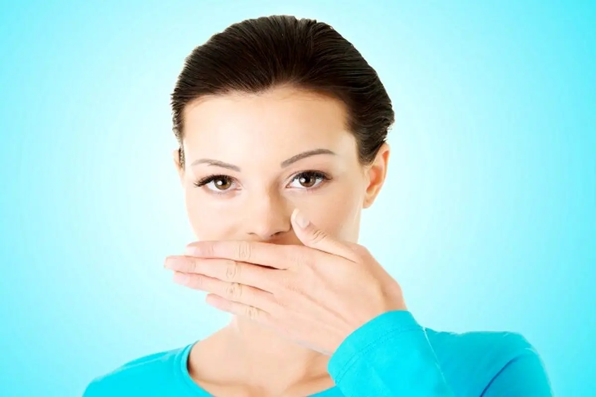 ۳۰ روش قطعی برای رفع بوی بد دهان