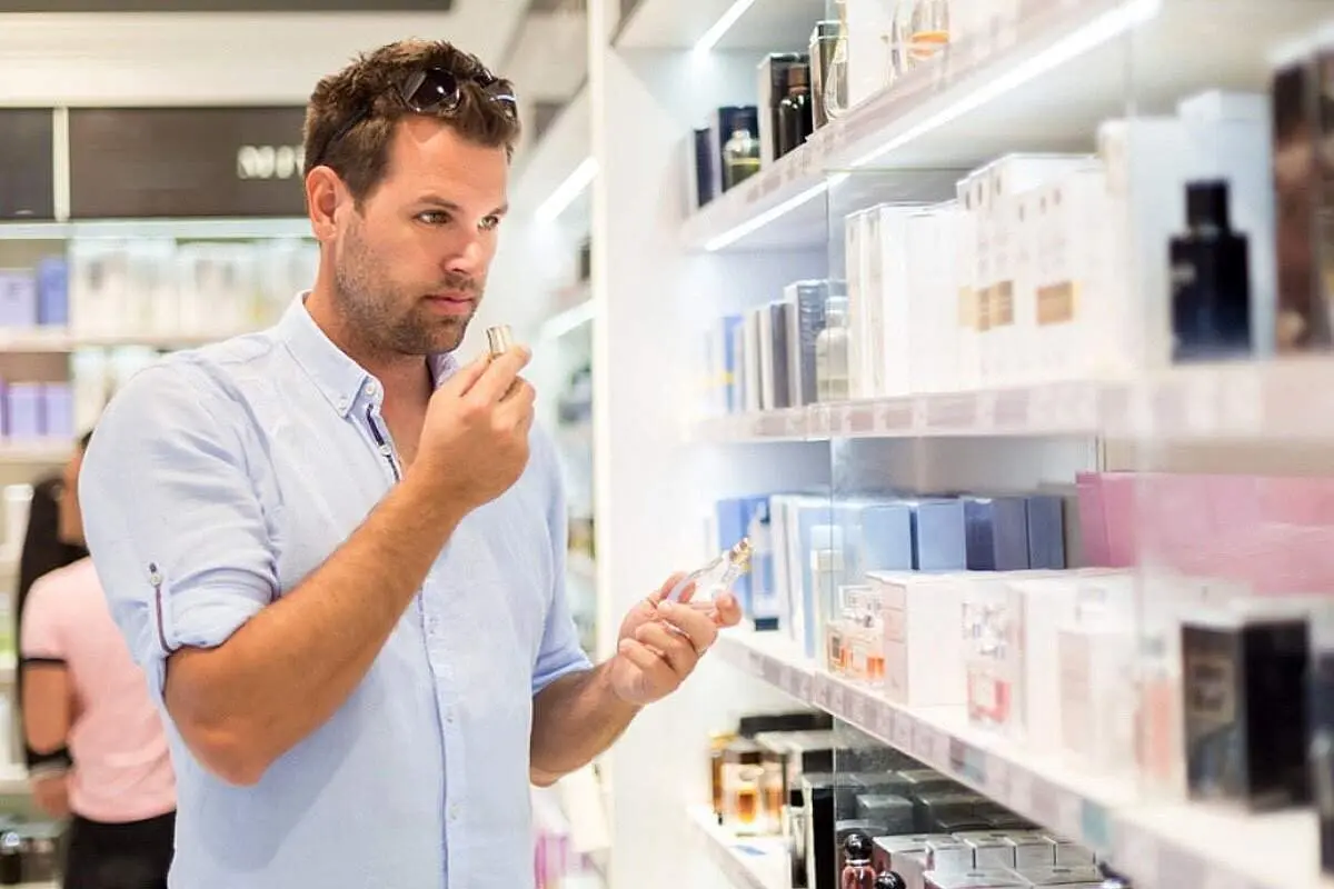 چطور عطر تقلبی را بشناسیم؟