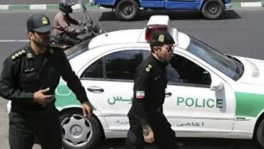 تعقیب و گریز در تهران/ خودروی دنای سرقتی بعد از تیراندازی و شلیک گلوله متوقف شد+ فیلم