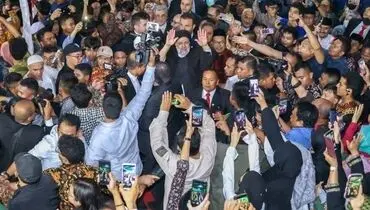 رئیس جمهور: شرایط جهان به نفع مقاومت در حال تغییر است