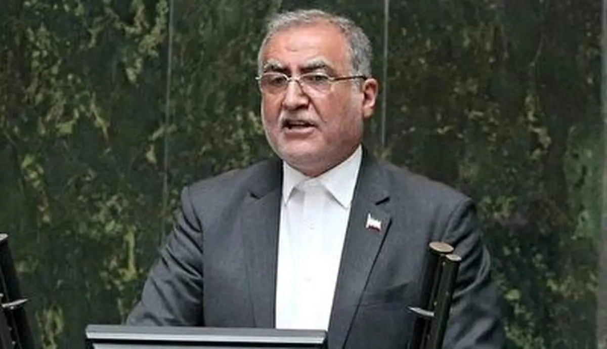 با شرکت ثبت شده برای واگذاری خودرو تماس گرفتم، صدای مرغ و خروس میآمد+ فیلم