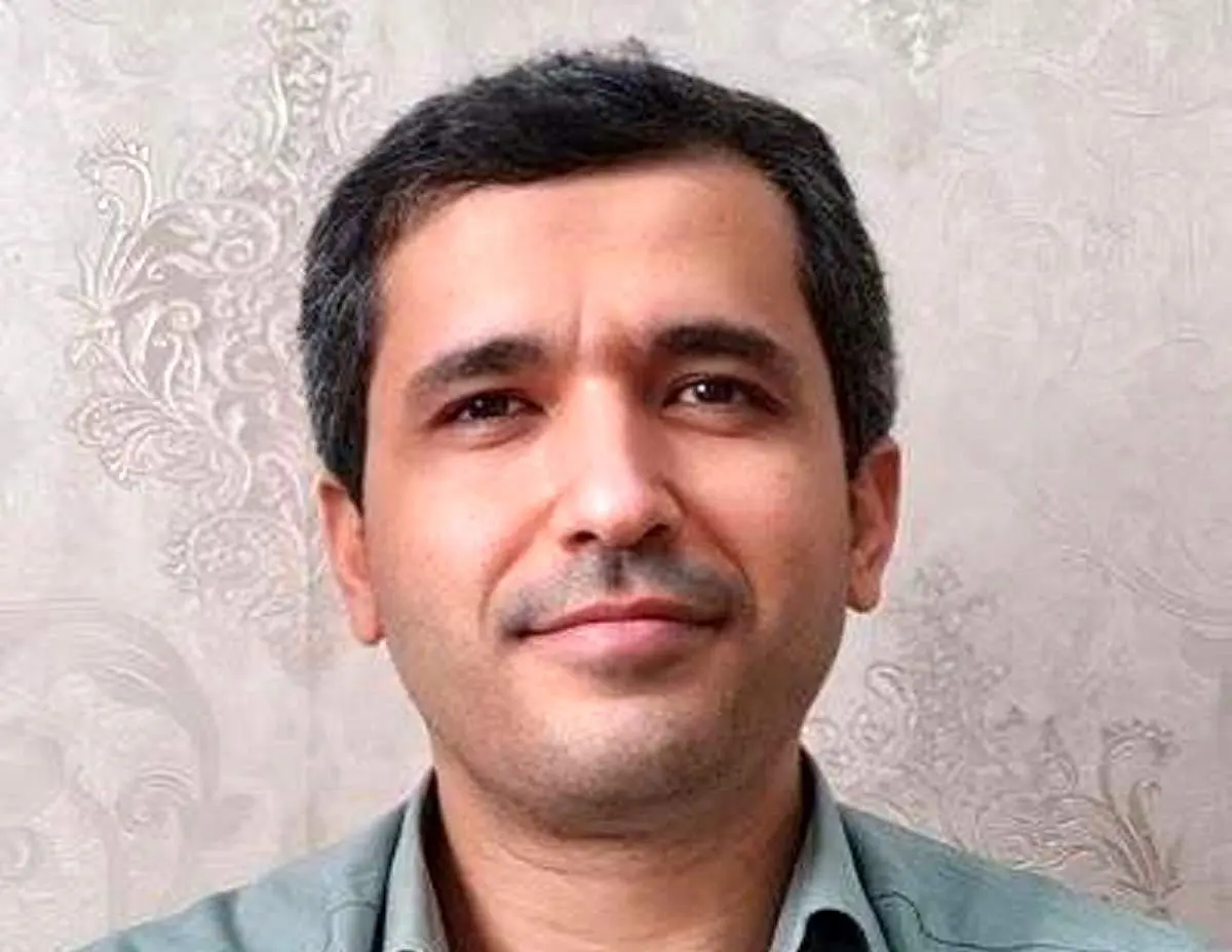 واکنش تامل برانگیز یک استاد دانشگاه تهران به دریافت خودروی رانتی توسط نمایندگان مجلس+ عکس