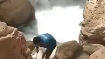 ‏لقب سلطان ماهی گيری قطعا به ايشون تعلق ميگيره!+ فیلم